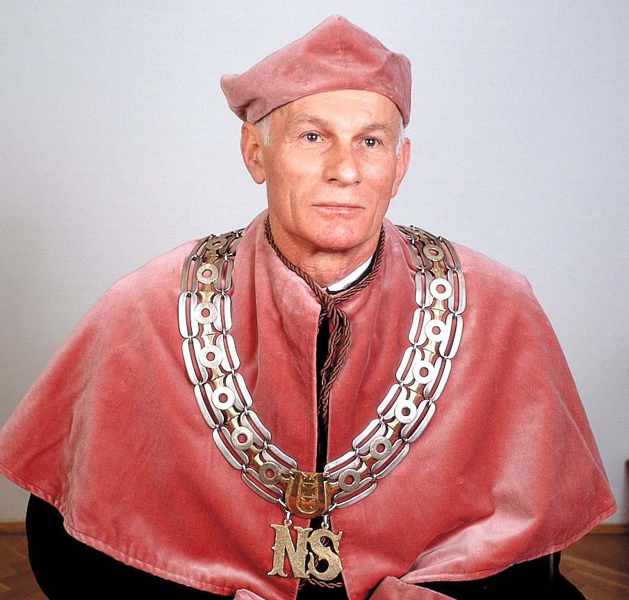 Prof. Czesław Ciesielski