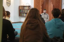 Wizyta studentów dziennikarstwa w meczecie 