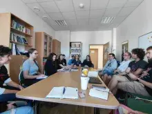 Zdjęcie przedstawiające grupę osób na warsztatach 