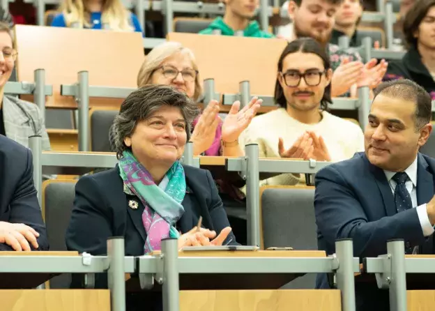 Relacja z konferencji "Płaszczyzny Współczesnej Dyplomacji. Instytucja Konsula Honorowego.…