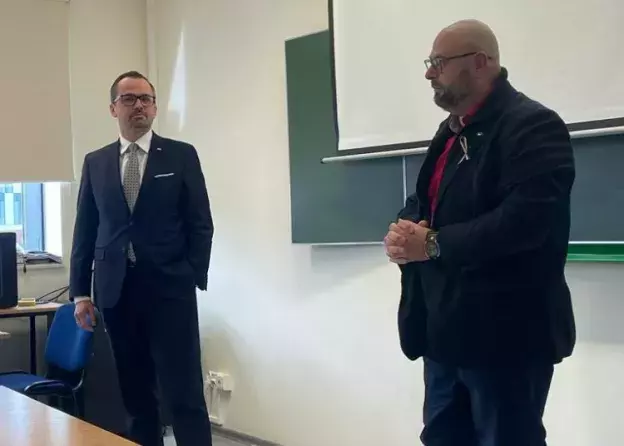 Spotkanie z M. Horałą w ramach cyklu "Nasi absolwenci"