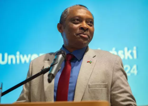 Ambasador Rwandy w Polsce, absolwent gdańskiej politologii prof. Anastase Shyaka odwiedził UG
