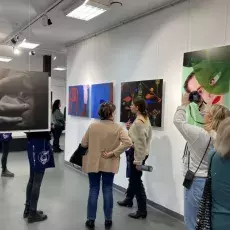 PhotoArea V